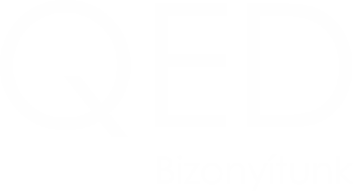 QED-Tech Kft. hivatalos fehér logója